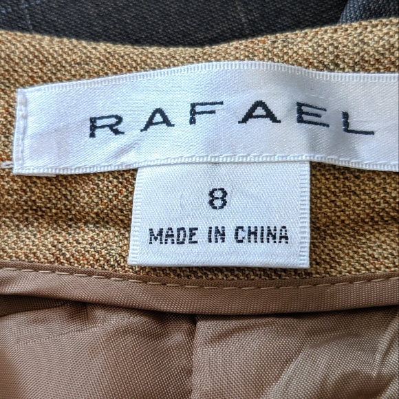 Modern Mustard Color Minimalist Jacket and Pants - Size 8-Beautiful Fabric. - Picture 8 of 8